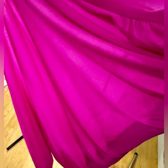 Perfect Pink & That Little Bit Of Bling Gown from Laundry by Shelli Segal PROM - Picture 7 of 16